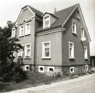 Cossebaude-Gohlis, Gartenstraße 84. Wohnhaus (um 1890)