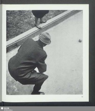 Adenauer beim Boccia
