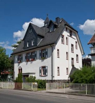Lich, Heinrich-Neeb-Straße 30