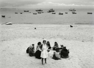 Jugendliche am Strand von Cascais