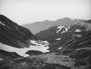 Honshū. Japanische Alpen. Glaziale Überformung des Kurobegorodake-Gebietes