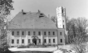 Hähnichen-Spree. Schloss