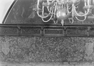 Tapisserie mit Szenen aus dem Leben des König Salomo — Blumenteppich mit Revaler Wappen