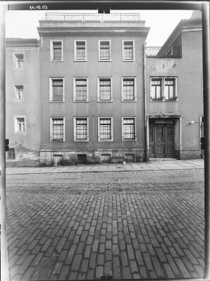 Pirna-Altstadt, Schmiedestraße 55. Wohnhaus (18. Jh.). Straßenfront (Teilansicht)