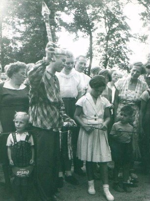 Eröffnung eines Kinderspielplatzes im Zoo