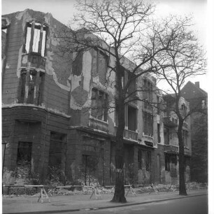 Negativ: Ruine, Varziner Straße 7, 1955