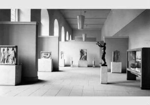 Aufstellung der Antikensammlung im Pergamonmuseum, Nordflügel