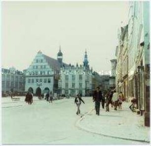 Marktplatz von Lubmin, aus: Fotomappe zum Bau des Kernkraftwerkes Nord in Lubmin