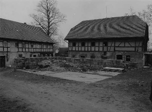 Wohnstallhaus : Vierseithof. Zwei Wohnstallhäuser (1833)
