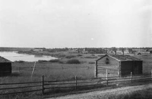 Siedlung : Siedlung am Ufer eines Gewässers.