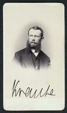 Porträt Karl Gotthold Krause : Porträt Karl Gotthold Krause (1837-1899; Rechtsanwalt, Abgeordneter des Sächsischen Landtages), aufgenommen von Hanns Hanfstaengl in Dresden, Stallstraße 1. Albuminpapier auf Karton; 10,4 x 6,1 cm