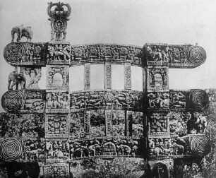 Stupa: Osttor innen