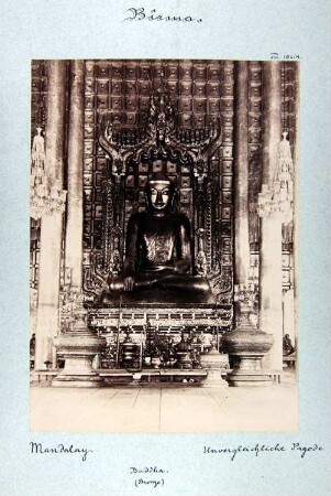 Unvergleichliche Pagode. Bronzebuddha