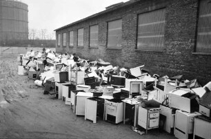 Sammlung der infolge der Umstellung auf Erdgas nicht mehr verwendbaren Gasherde