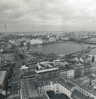 Hamburg, Blick vom Turm der Sankt-Petri-Kirche nach Nordwesten über die Binnenalster