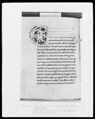 Epistolar aus Trier — Initiale E(CCE SACERDOS), Folio 49verso