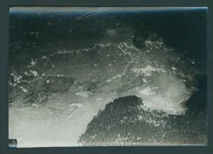 Foto der Stellungen zwischen Unterhütten (Les Basses Huttes) und Buchteren (Luftbild)
