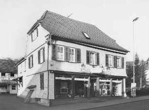 Wohnhaus, Fachwerk; Gelnhausen, Hanauer Landstraße 24