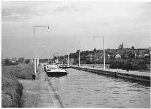 Schleuse Kitzingen (Hohenfeld)