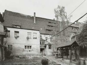 Pirna-Altstadt. Wohnhaus, Schmiedestraße 19 : Pirna-Altstadt. Wohnhaus (Tetzelhaus), Schmiedestraße 19. Hofansicht