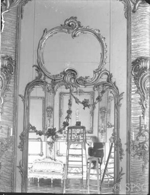 Potsdam, Neues Palais, Friedrich-Wohnung, Blaue Kammer, R.: 179, Ostwand, Spiegel.