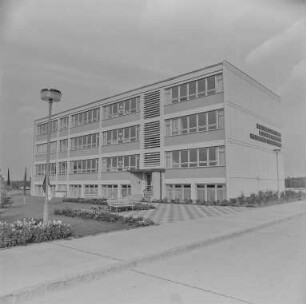 Konew - Schule in Ralbitz, Einweihung