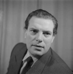 Porträtaufnahmen von Kurt Oligmüller, Schauspieler am Deutschen Theater Berlin : Porträt von Kurt Oligmüller