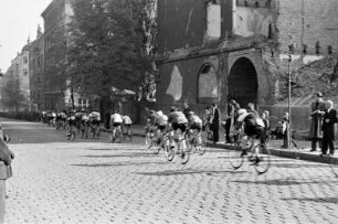 Berlin. Max-Knaack-Eröffnungs-Radrennen am 16.10.1949