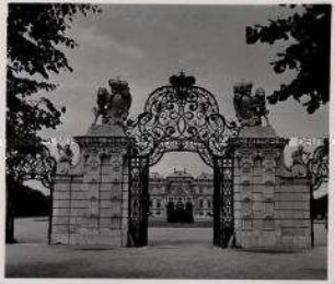Wien, Oberes Belvedere, Haupttor