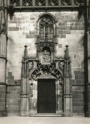 Košice (Kaschau). Dom St. Elisabeth (1382-1497). Westportal (Peter-Parler-Schule)