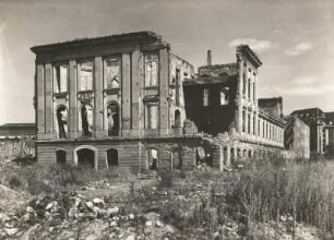 Dresden. Wackerbarth'sches Palais : Dresden. Ruine des Wackerbarth'schen Palais (Ritterakademie)