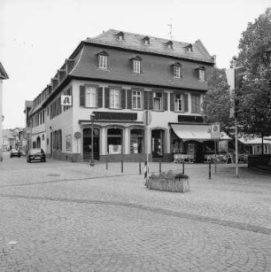 Geisenheim, Winkeler Straße 47, Winkeler Straße 47a