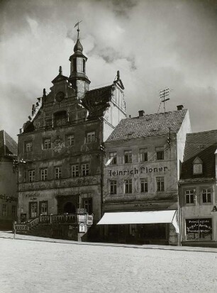 Colditz, Rathaus und Wohn- und Geschäftshäuser am Marktplatz