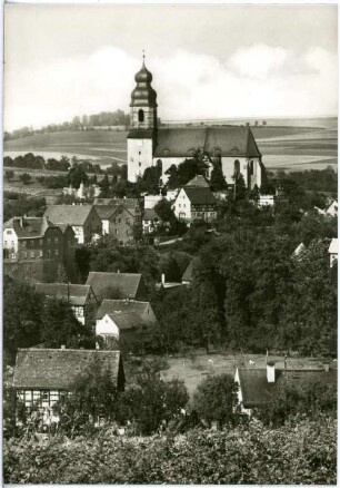 Leuben. Kirche