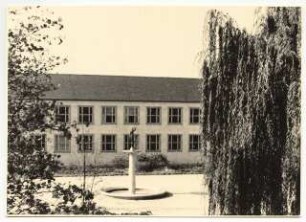Technische Hochschule Dresden Schwachstrominstitut: Brunnen