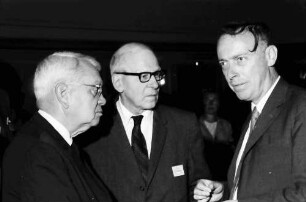 17. Tagung 1967 Chemiker; Eröffnungsfeier: Harold C. Urey, Robert S. Mulliken, James D. Watson