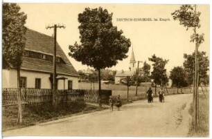 Deutsch-Einsiedel. Dorfstraße