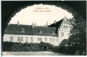 Strehla. Eingang zum Schlosshof