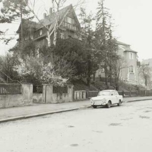 Dresden-Plauen, Halbkreisstraße 21. Wohnhaus (um 1900)