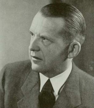 Kayser-Petersen, D. J. E.