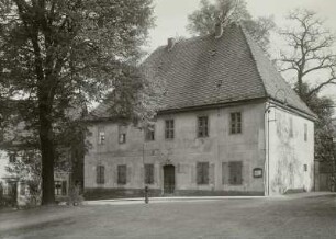 Hainichen, Pfarrhaus am Gellertplatz : Hainichen. Pfarrhaus am Gellertplatz. Geburtshaus des Pfarrers Christian Fürchtegott Gellert