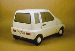 Versehrtenfahrzeug Vierrad DUO 4/3 : Versehrtenfahrzeug Vierrad DUO 4/3. Modelle im Maßstab 1 : 5, für VEB Robur-Werke Brandis