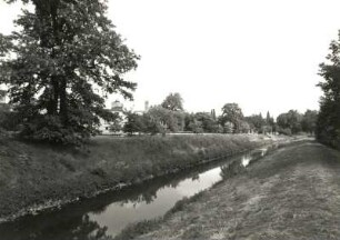 Großenhain. Blick von der Brücke über den Röderneugraben nach Nordost