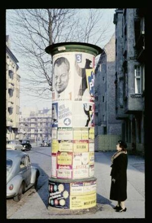 Wahlplakate 2.12.58.