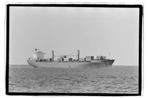 Cap Polonio (1990), Containerschiff, Hamburg Südamerikanische Dampfschifffahrts-Gesellschaft A/S & Co KG (HSDG), Antwerpen, Bau-Nr. 650