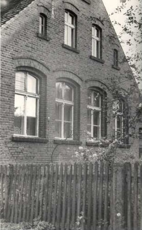 Schule in Terpe : Terpjanska šula