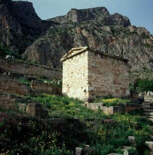 Delphi, Schatzhaus der Athener, erbaut zwischen 510 und 480 v. Chr.