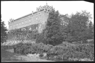 Klösterle. Schloss