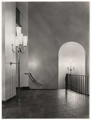 Opernhaus, Chemnitz Wiederaufbau: Treppe Foyer