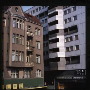 Diapositiv: Dresdener Str. 8, August 1982